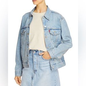 Levi’s Women’s Ex-Boyfriend Trucker Denim Jacket in Vintage Blue - Size Small